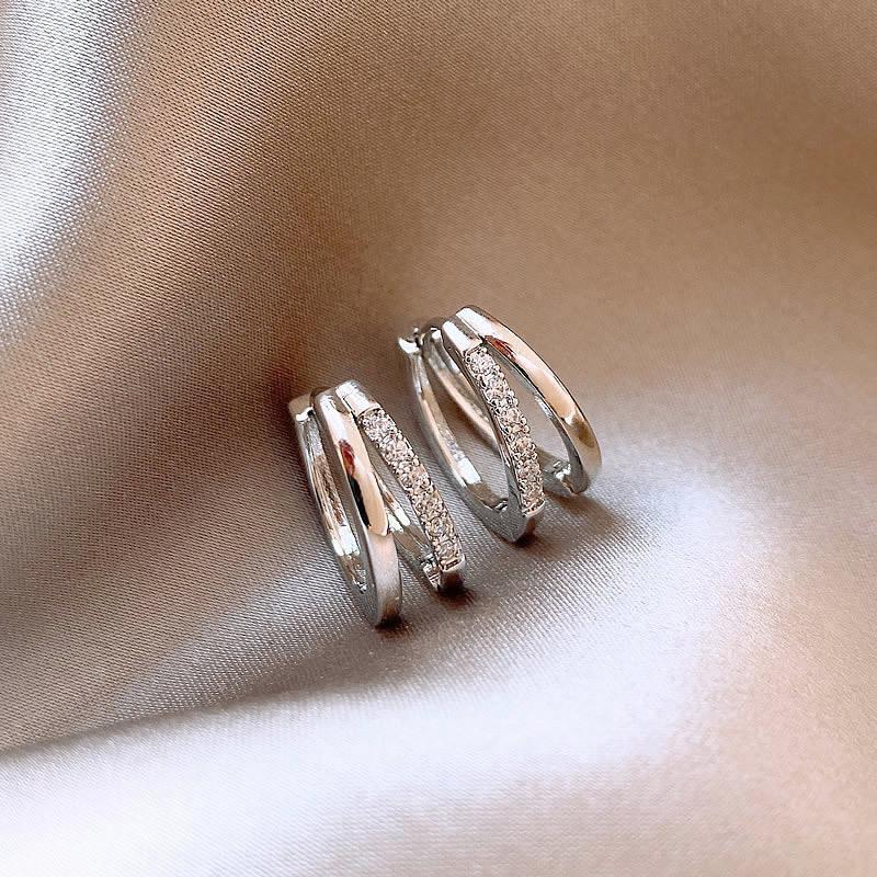 pure titanium steel, hypoallergenic double-loop stud earrings.